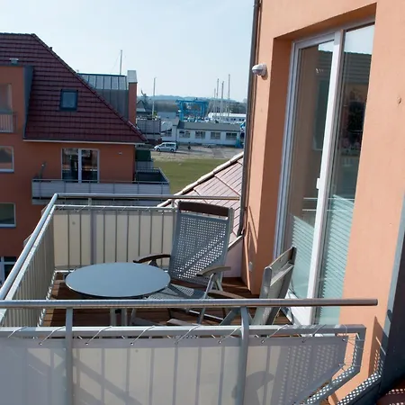 Darssblick, Penthouse-wohnung Fuer 4 Personen Mit Meerblick In Apartament Barth