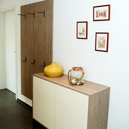 Darssblick, Penthouse-wohnung Fuer 4 Personen Mit Meerblick In Apartament Barth