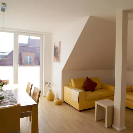 Darssblick, Penthouse-wohnung Fuer 4 Personen Mit Meerblick In Apartament *